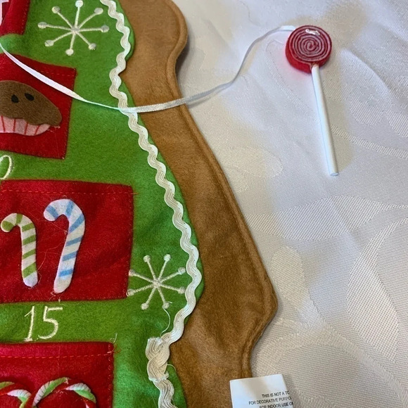 New Advent Calendar St Nicholas Square hanging countdown Christmas tree - Picture 9 of 9